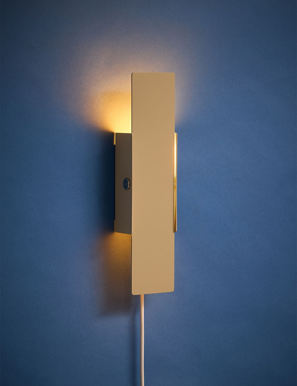 applique murale pivotante