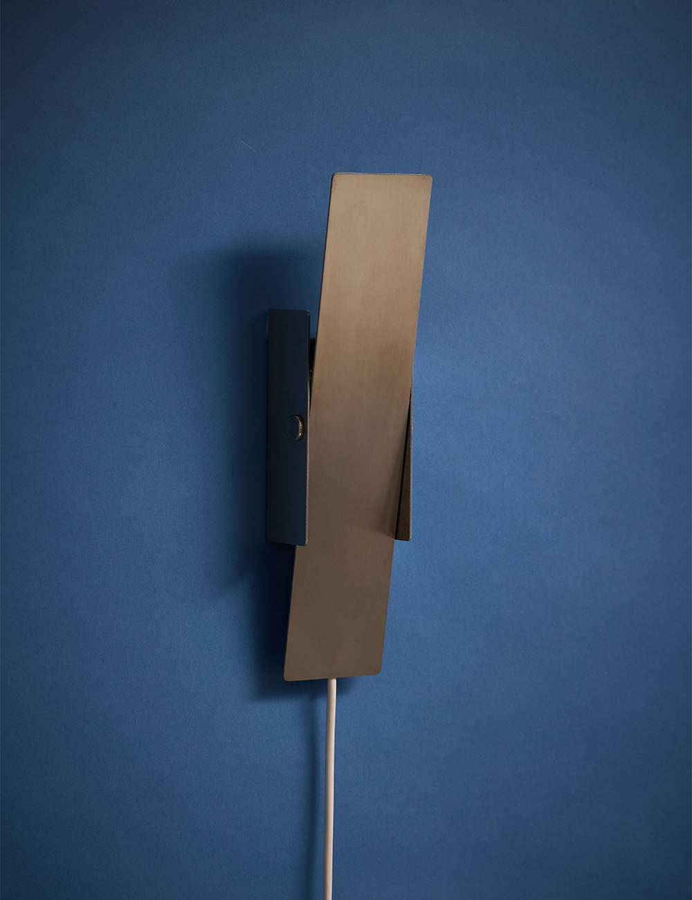 applique murale pivotante