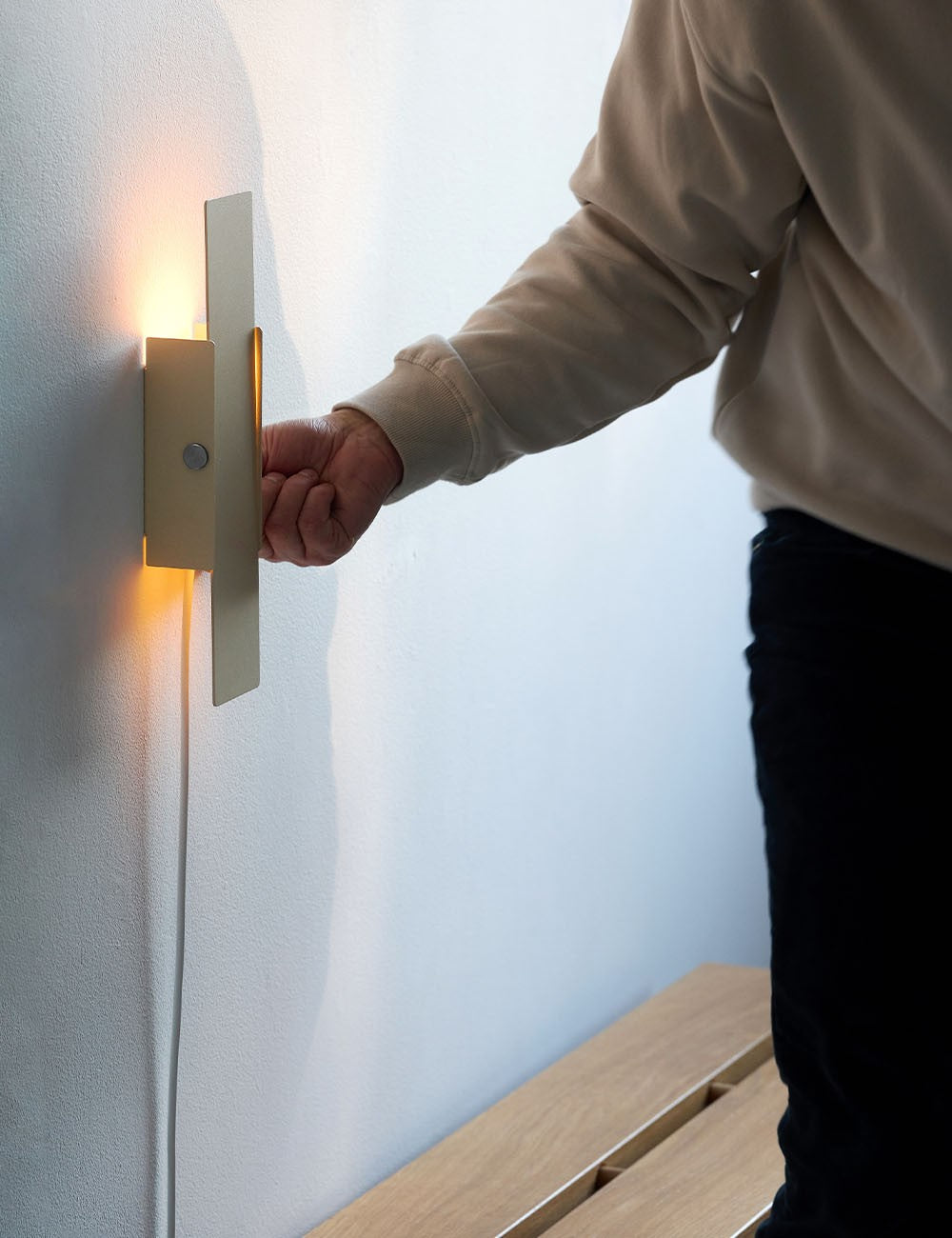 applique murale pivotante