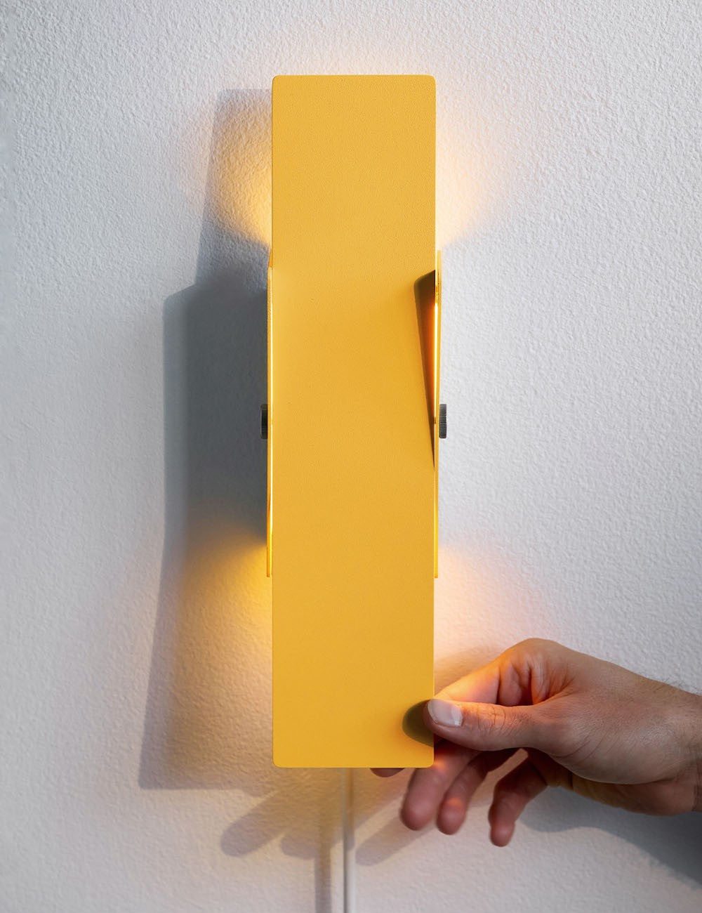 applique murale pivotante