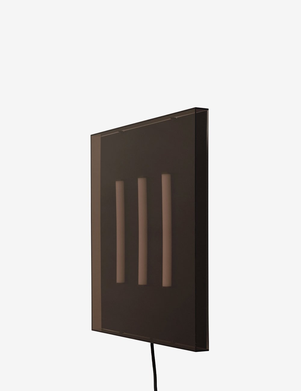 trois wall lamp