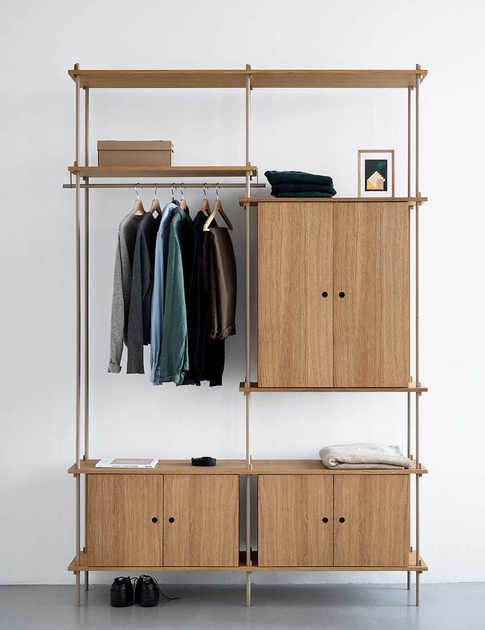 armoire partiellement double