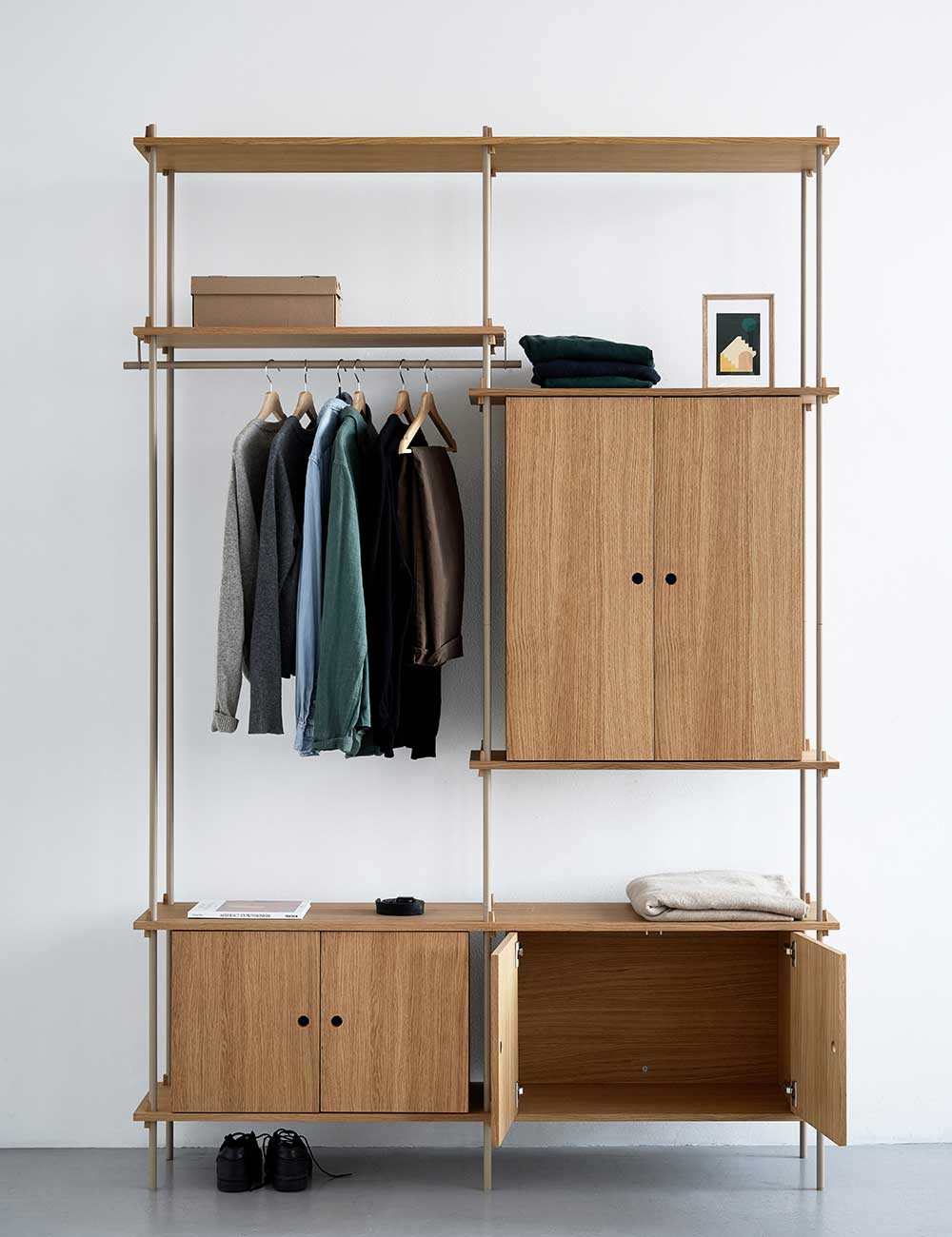 armoire partiellement double