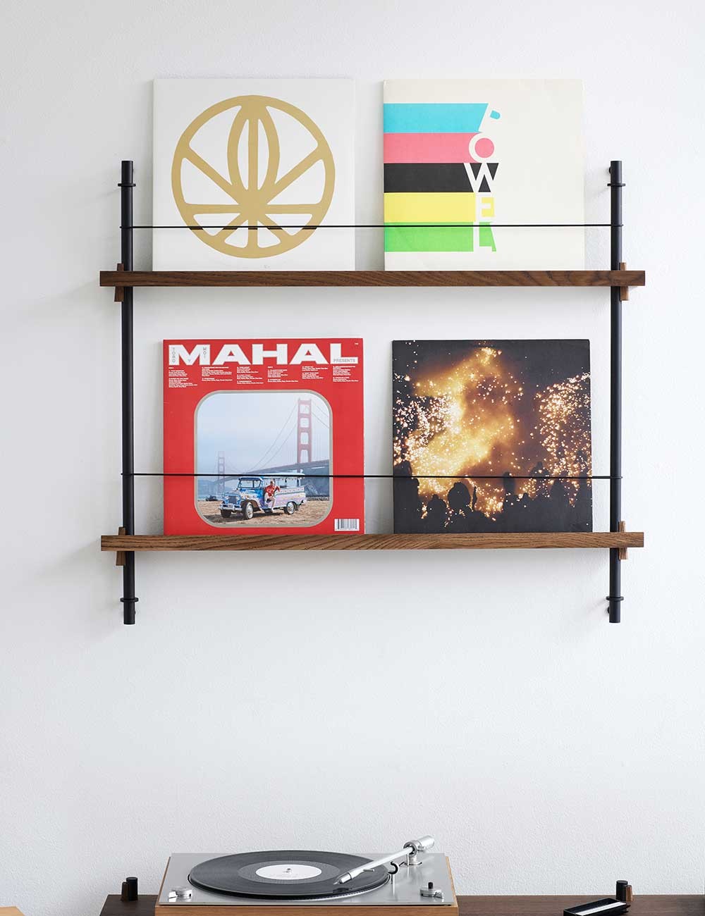 MAGAZINE SHELVING MS.65.1