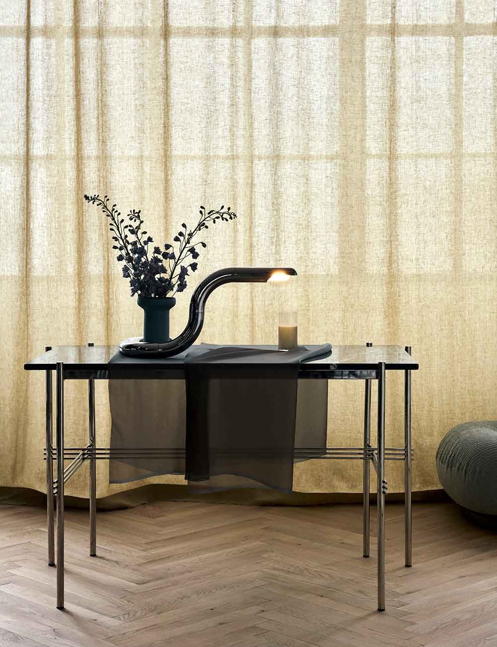 lampada da tavolo aspide