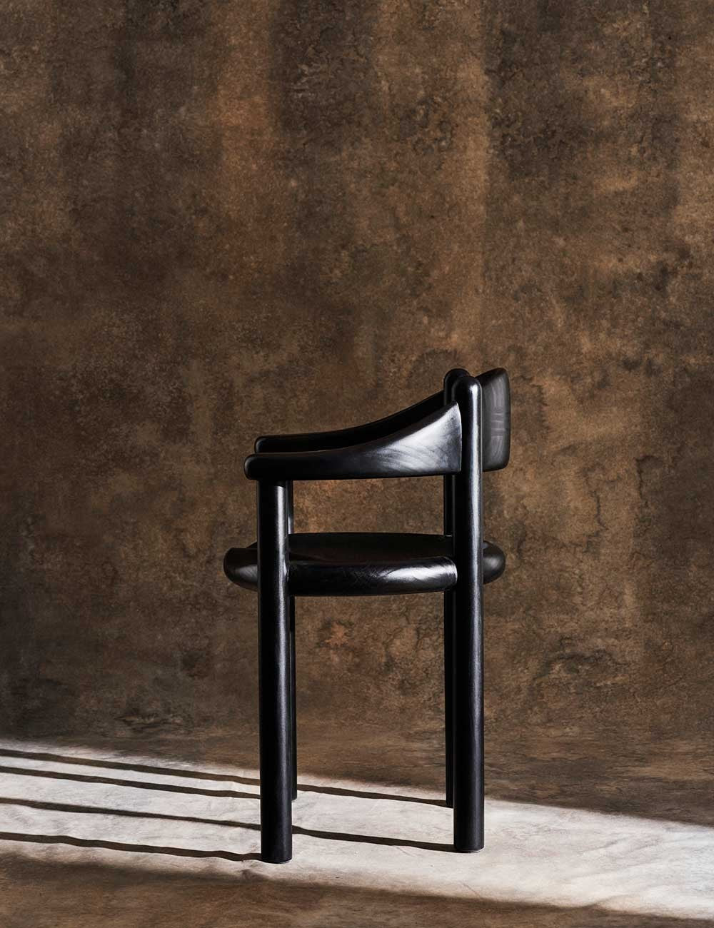 DAUMILLER ARMCHAIR