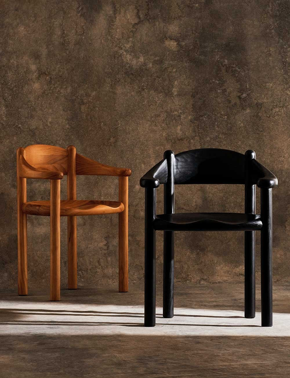 DAUMILLER ARMCHAIR