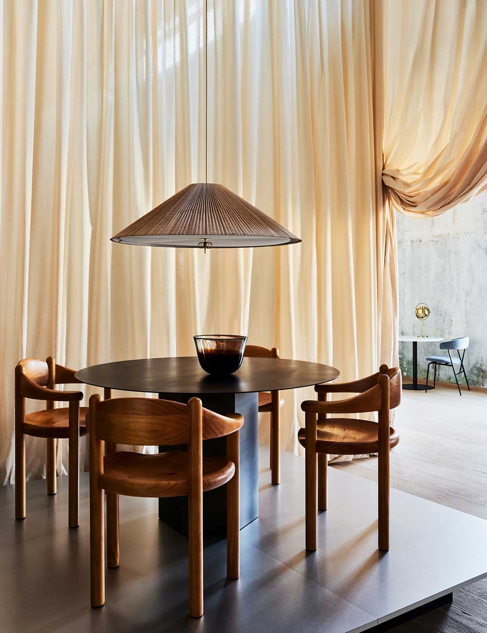 DAUMILLER ARMCHAIR
