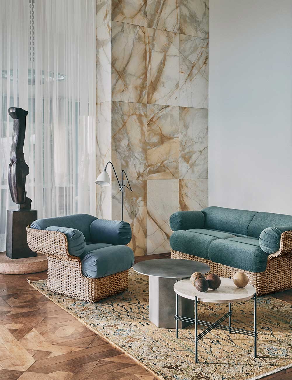 chaise longue en panier