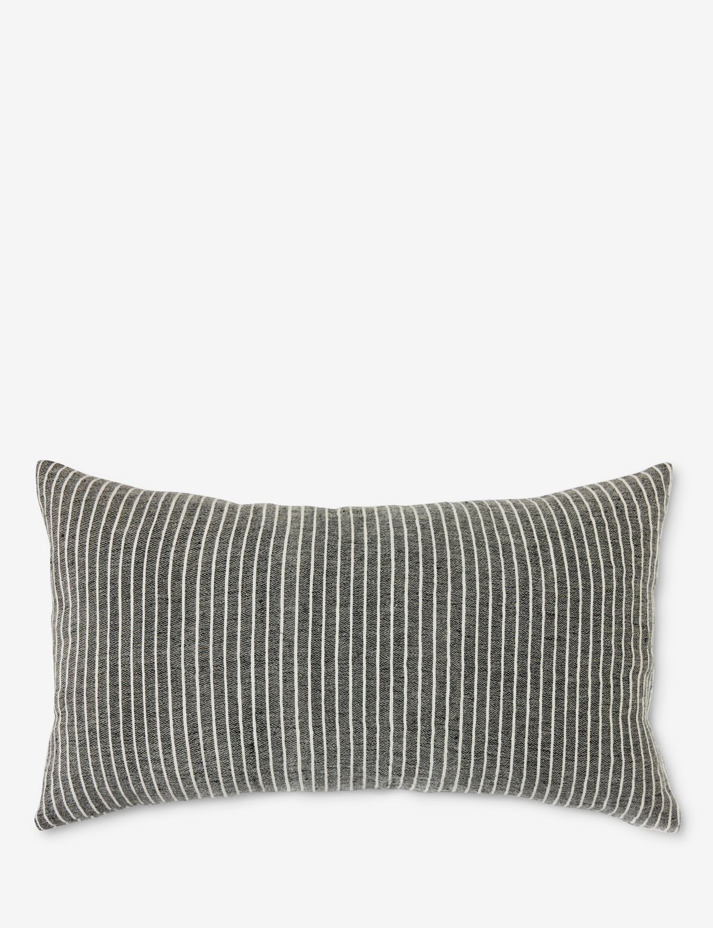 coussin à rayures monochromes
