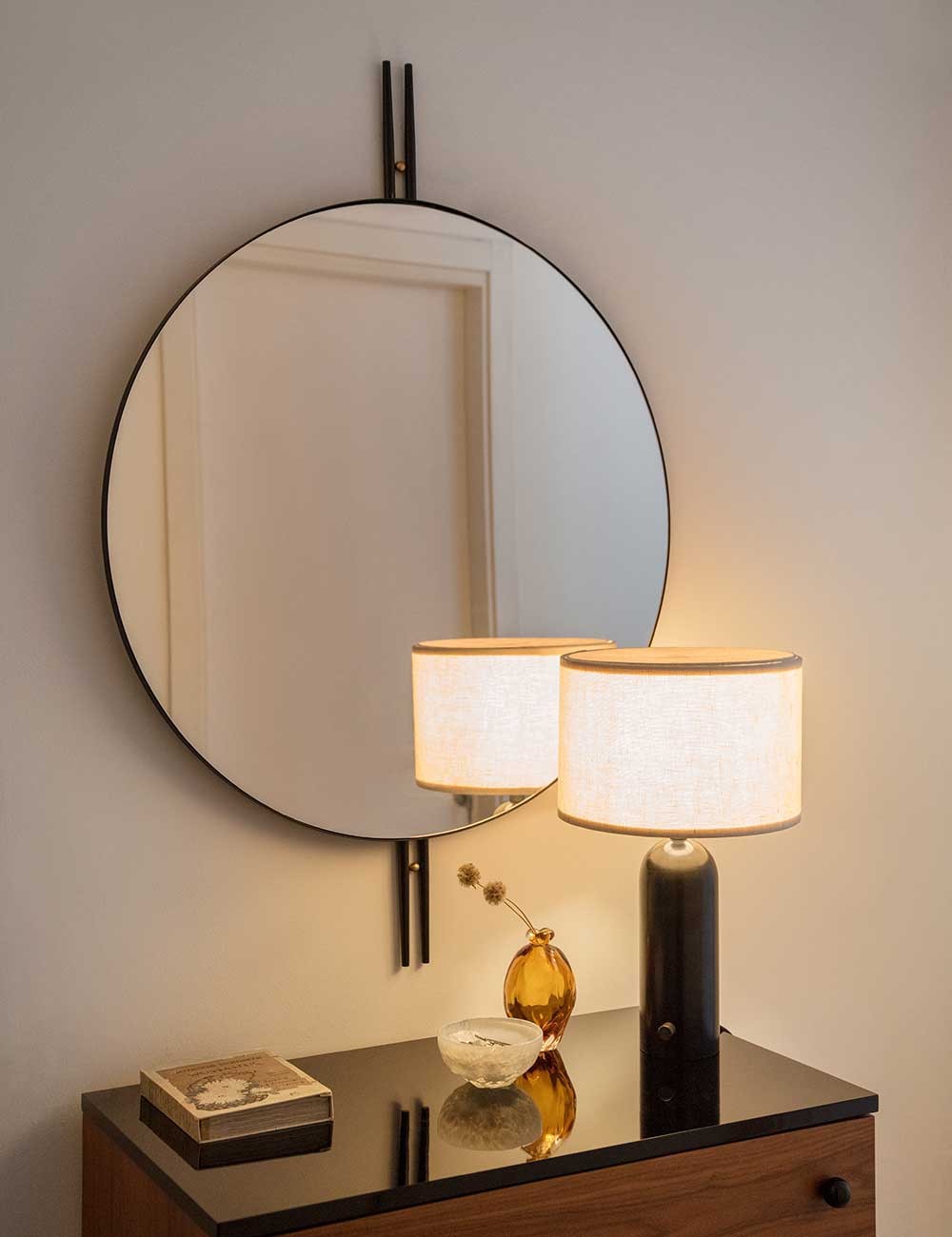 petite lampe de table gravity