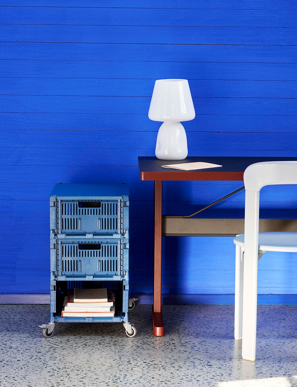 hay colour crate lid metal medium