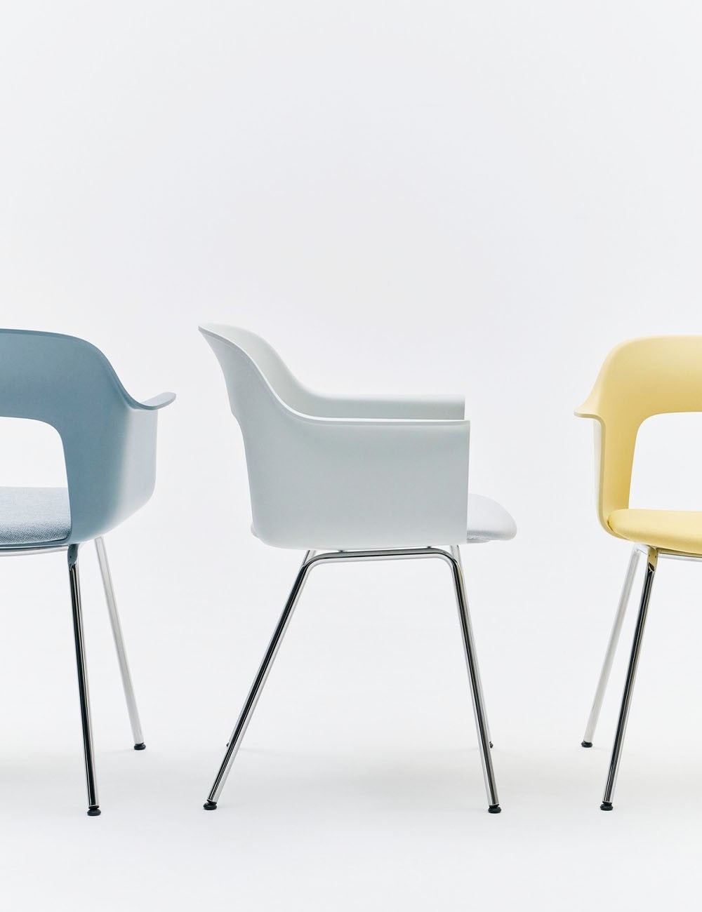 LAYOUT ARMCHAIR 211 BLACK