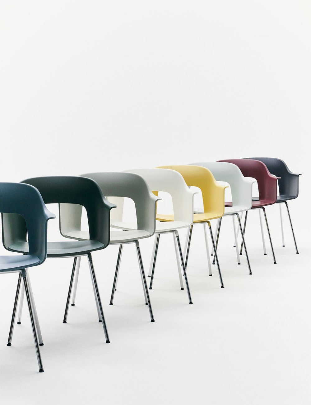 LAYOUT ARMCHAIR 212 OAK/BLACK