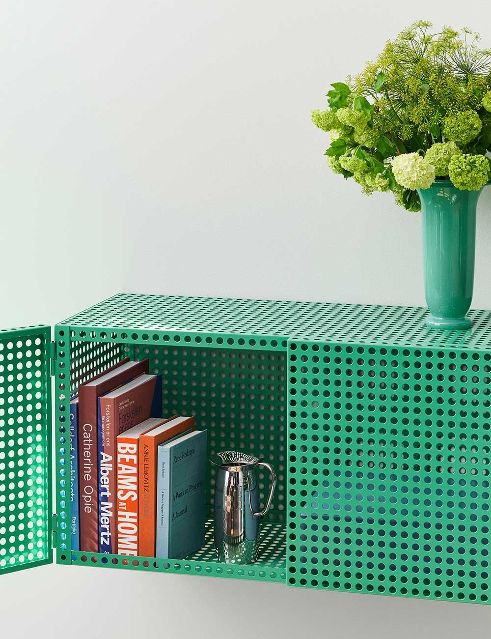 petite armoire murale perforée