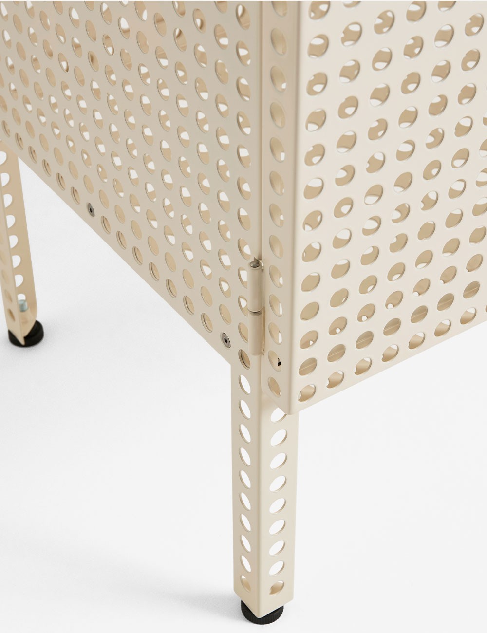 perforated cabinet floor medium