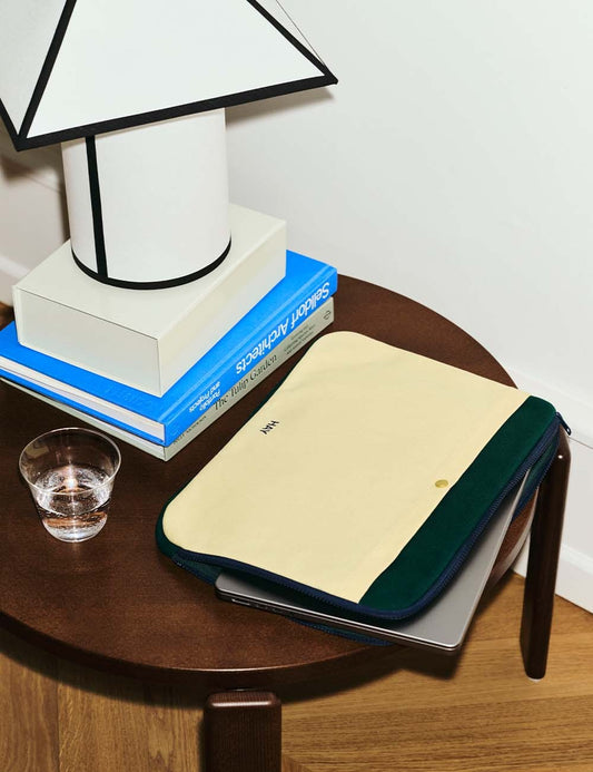 ava pyramid table lamp 290