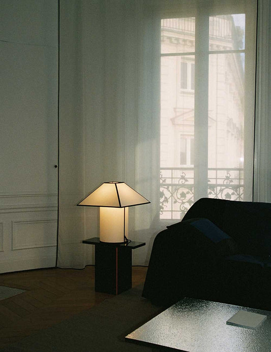ava pyramid table lamp 450