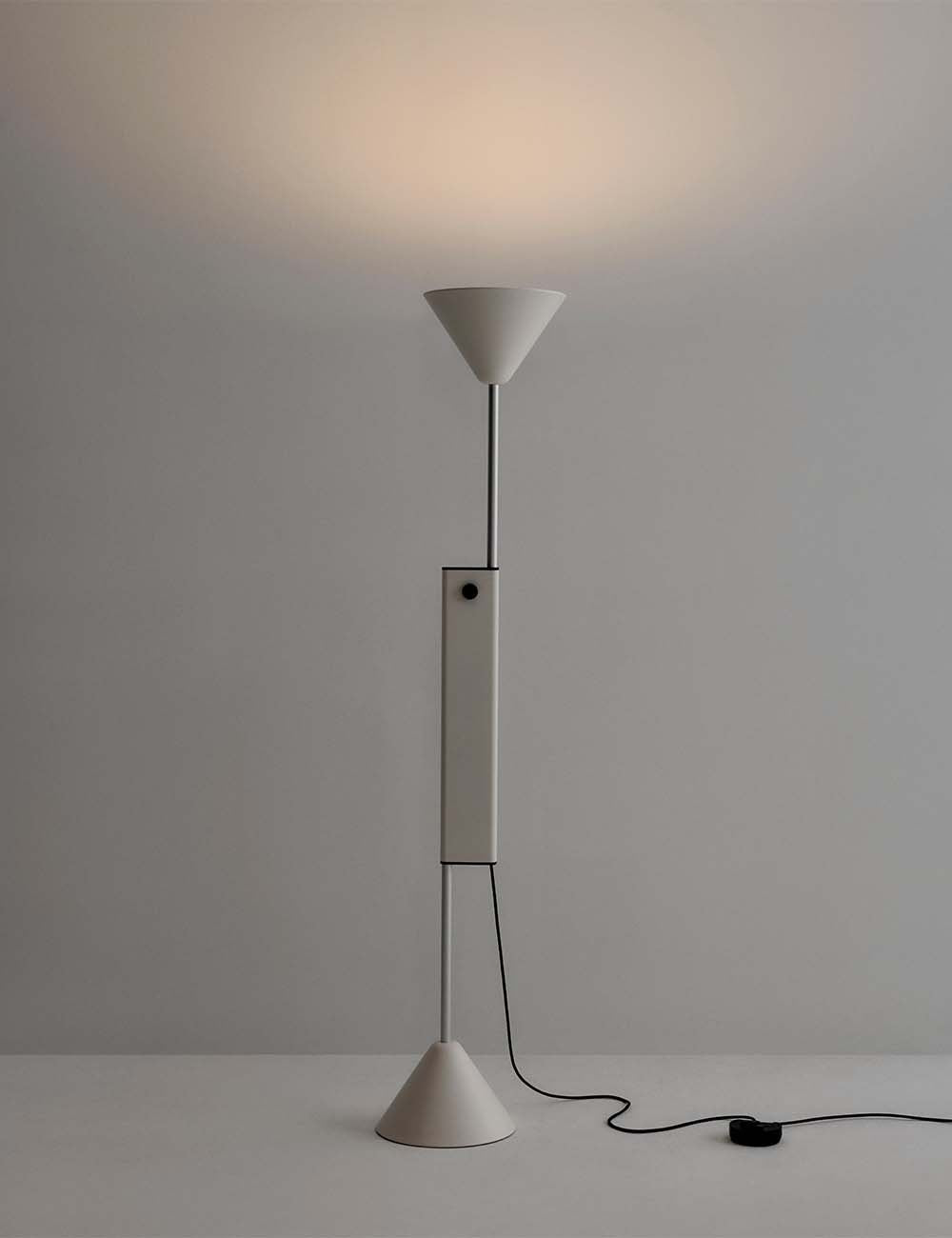 twist floor lamp