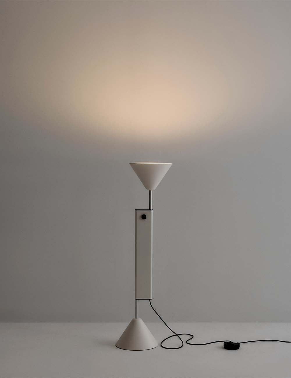 twist floor lamp