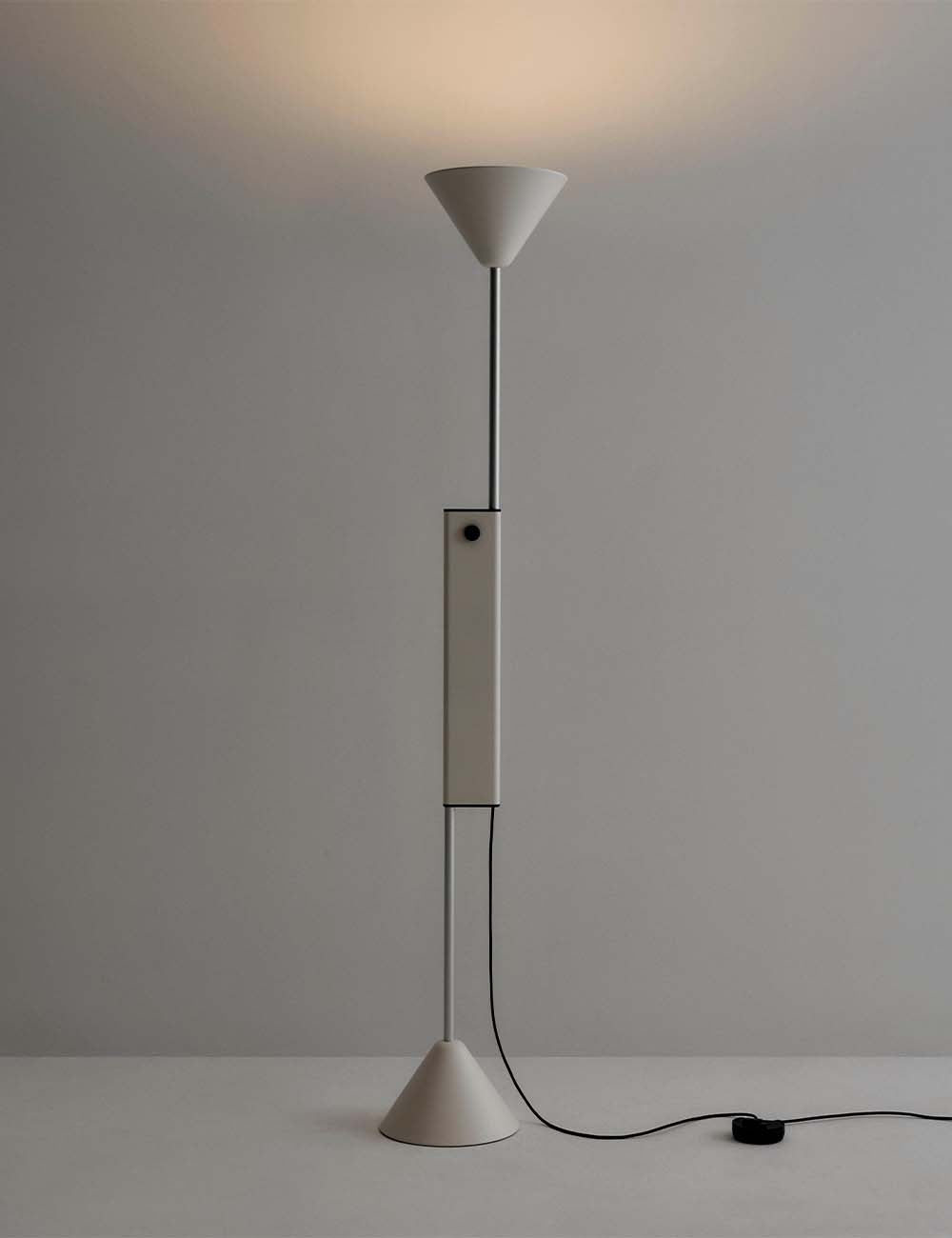 twist floor lamp