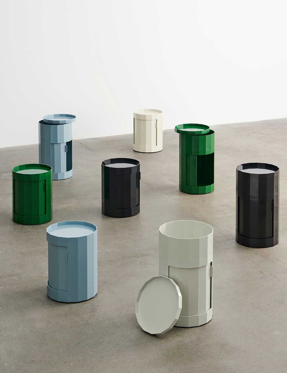 Facet Cabinet 100