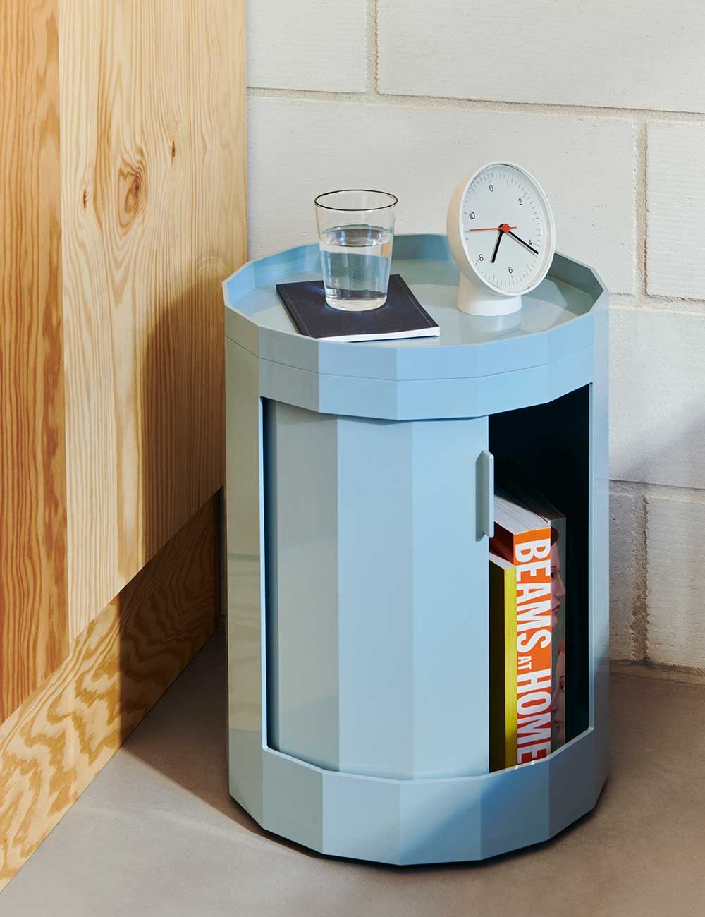 meuble à facettes bas