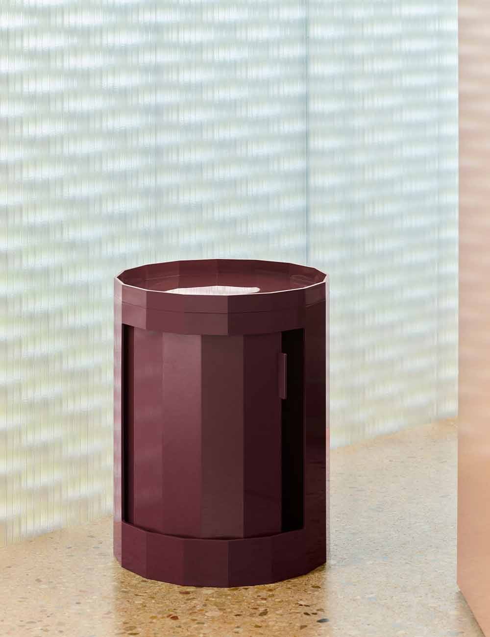Facet Cabinet 100