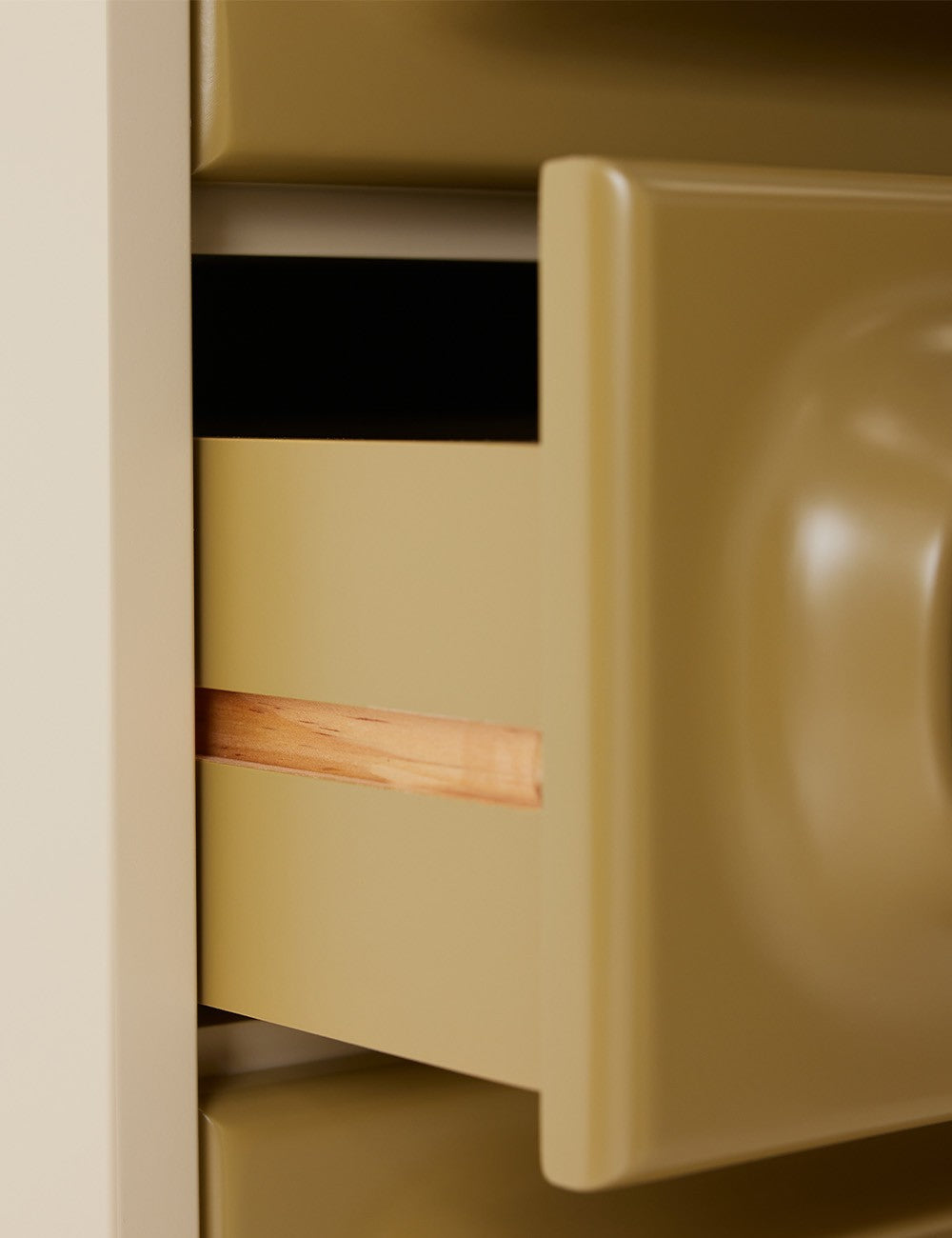 space drawer cabinet sage/cream