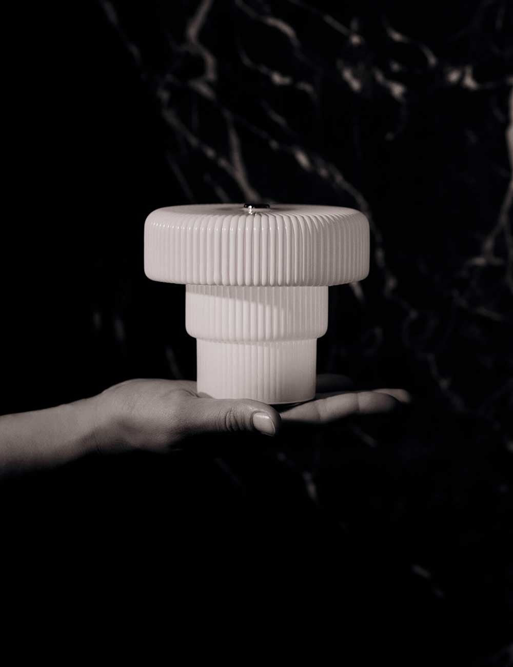 ripple portable lamp