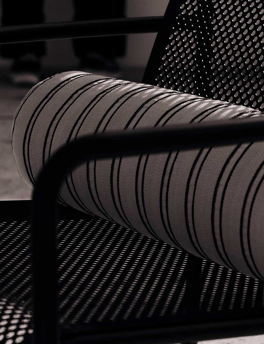 TWILL BOLSTER CUSHION