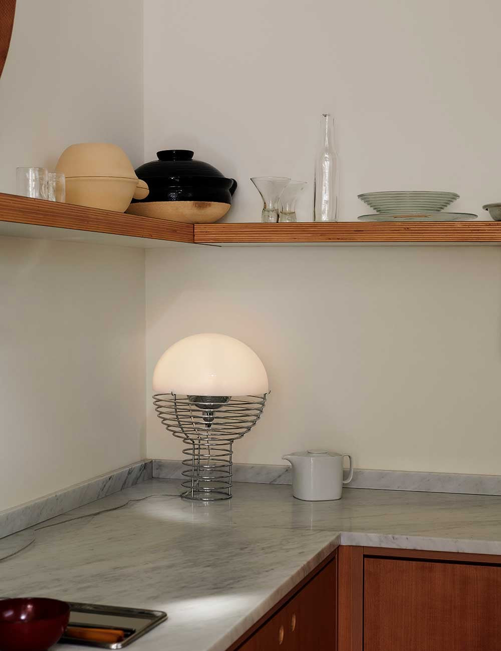 lampada da tavolo in filo ø30