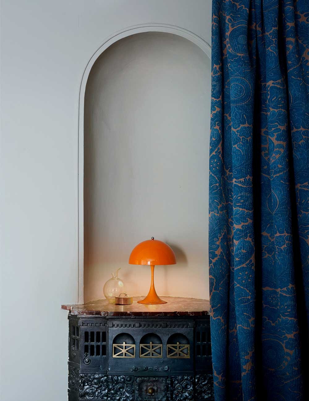 Panthella 250 Portable