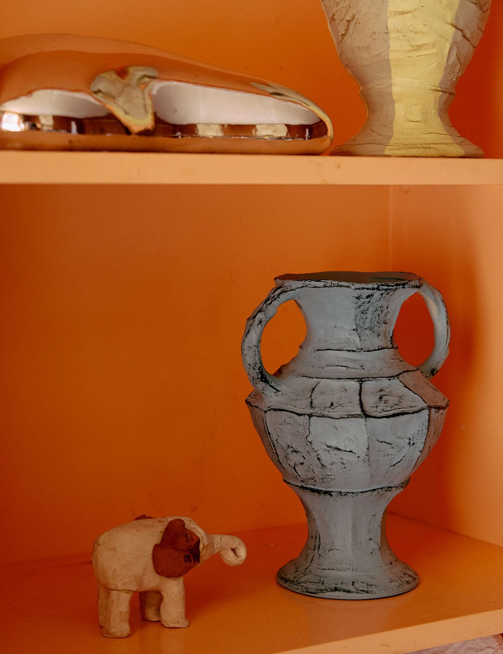 New classics: Vaso soft blue