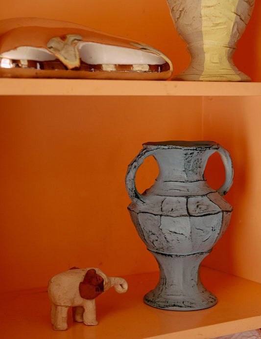 new classics: jarrón