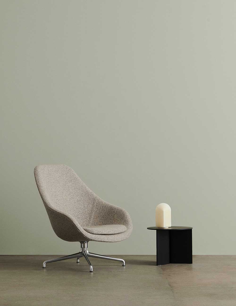 Slit wooden table Ø45