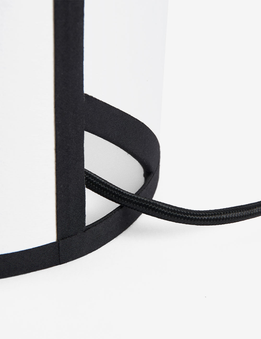 ava pyramid table lamp 290