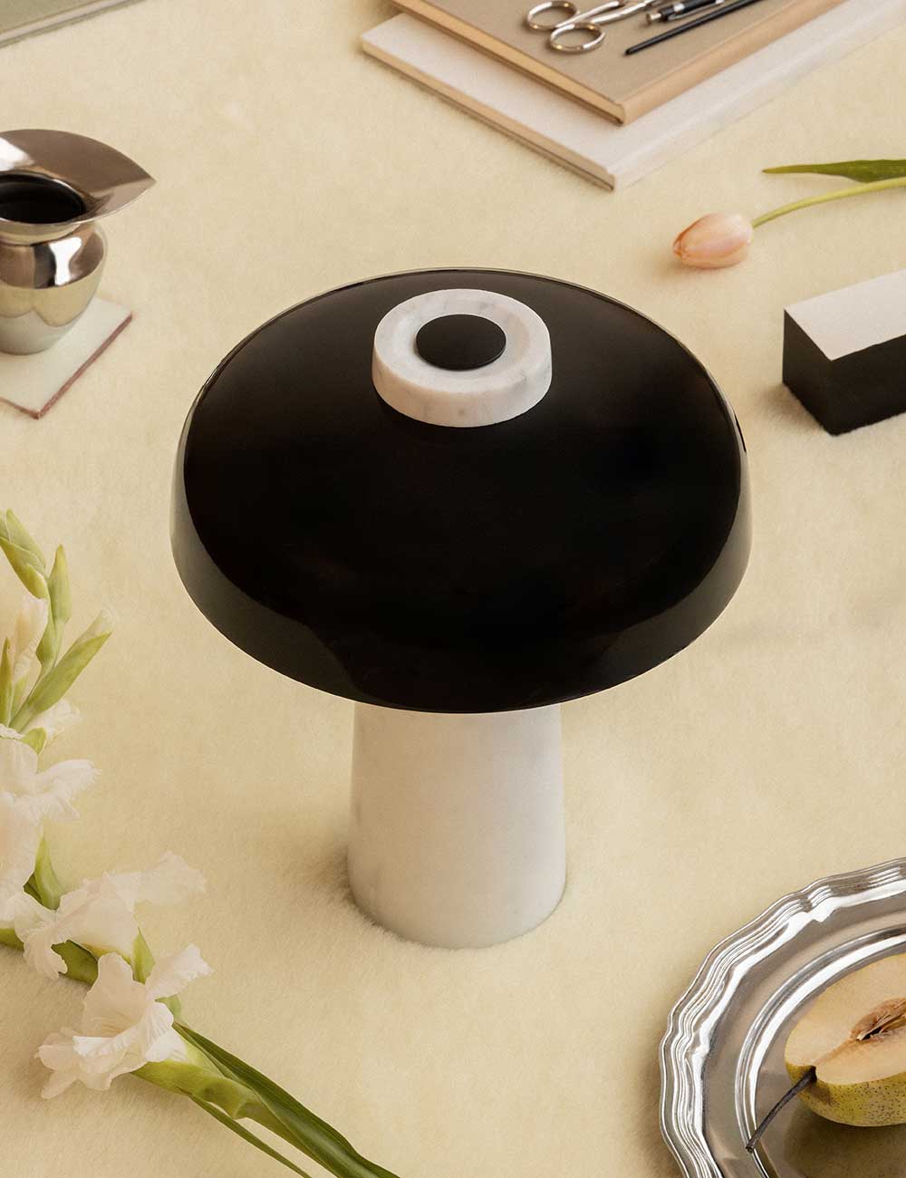 lampe de table inversée