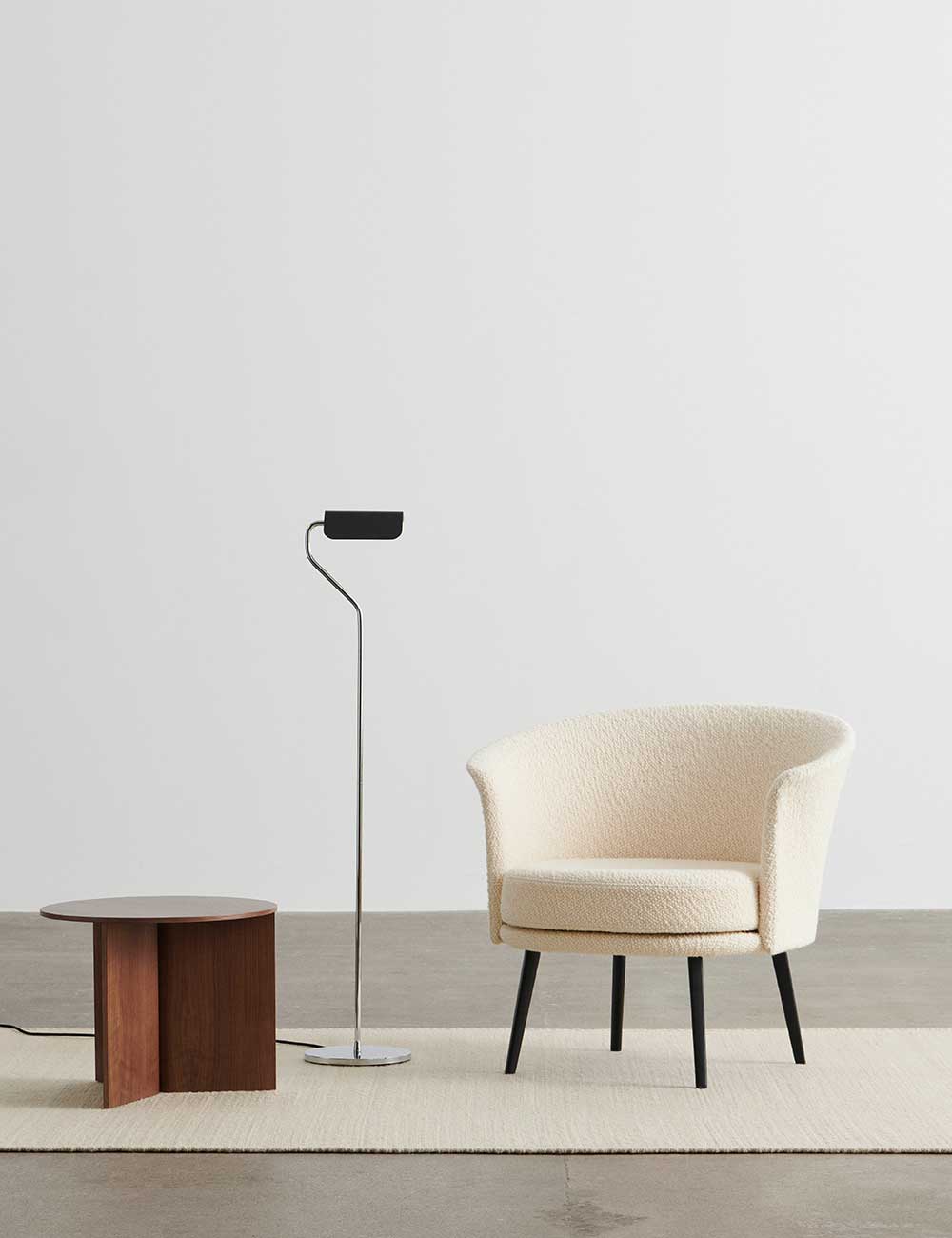 Slit wooden table Ø45