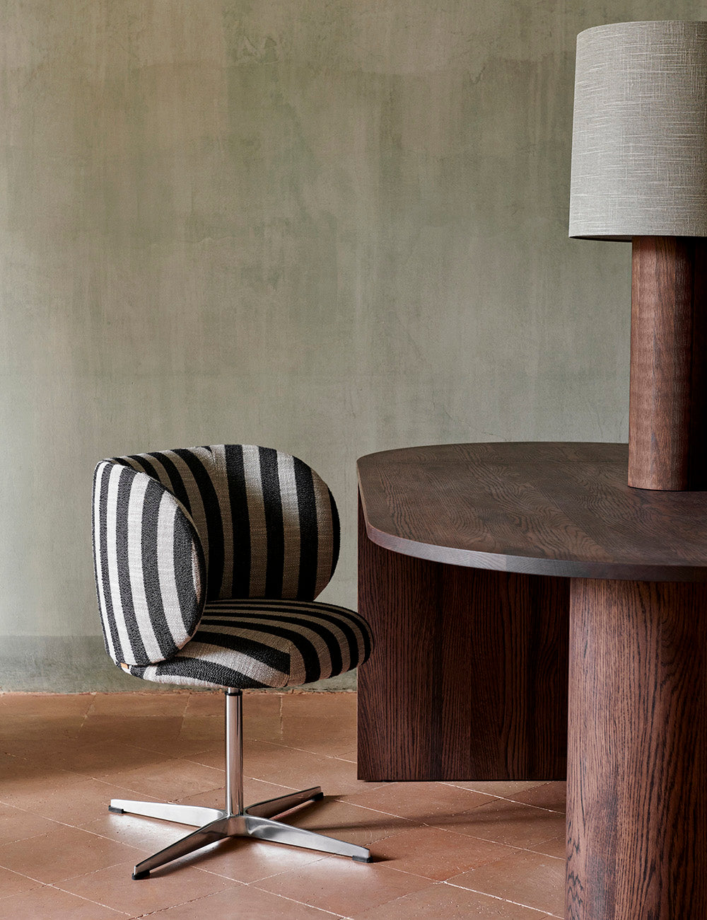 Rico Dining Swivel Louisiane