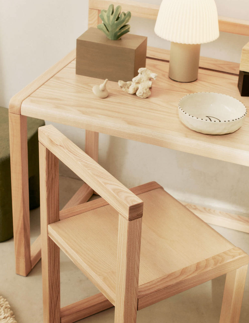 Secretária Little Architect