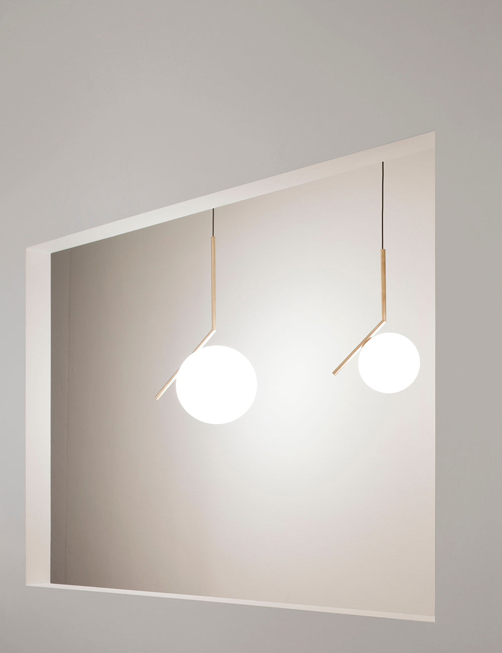 IC Lights suspenso