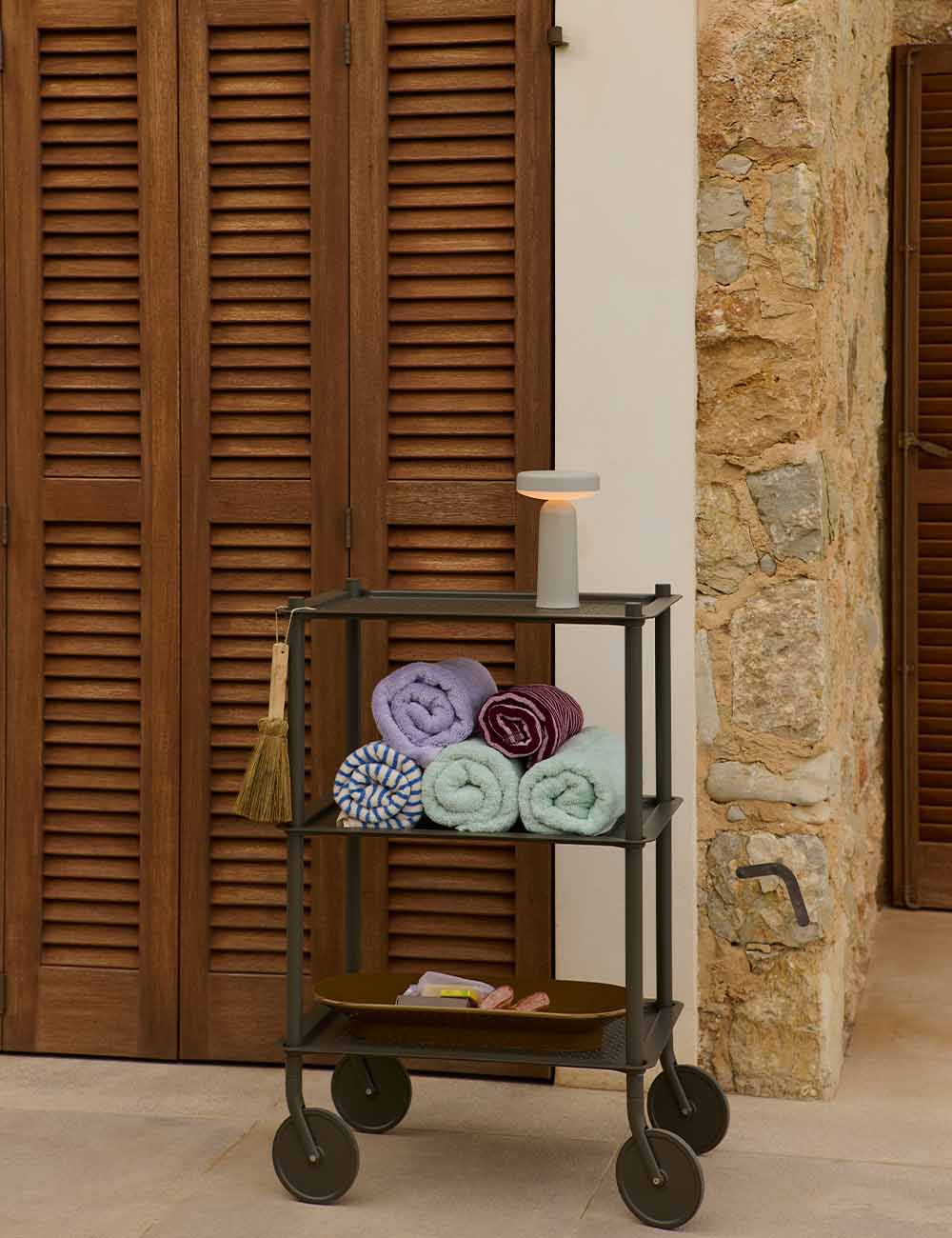 FLOW OUTDOOR TROLLEY 3 LAYER