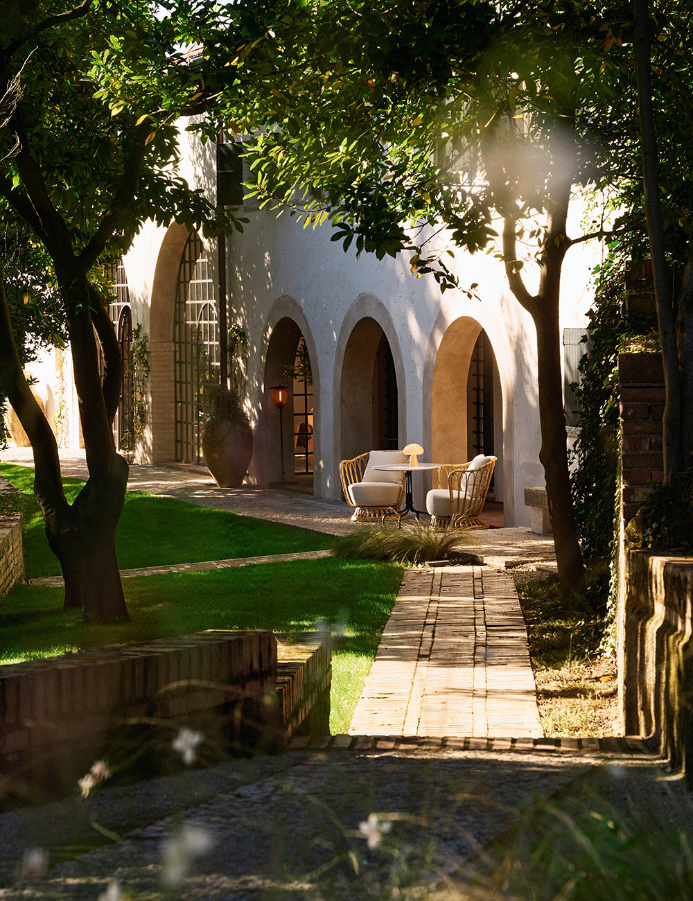 Grace lounge chair, outdoor