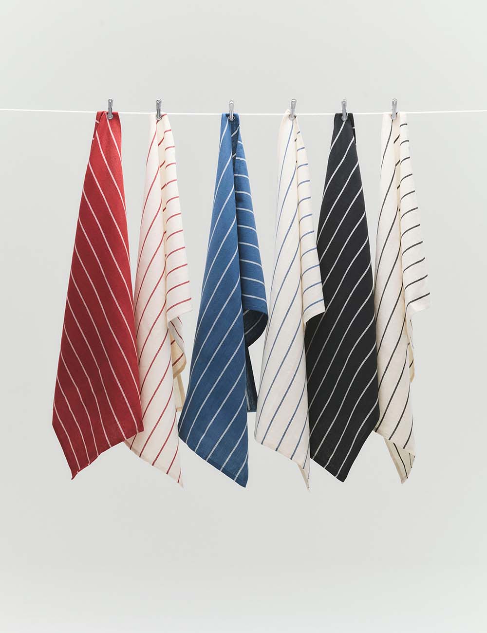 Outdoor Market tea towel