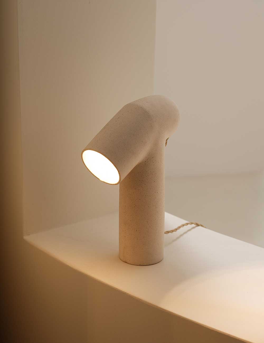 Lampada da tavolo Maia