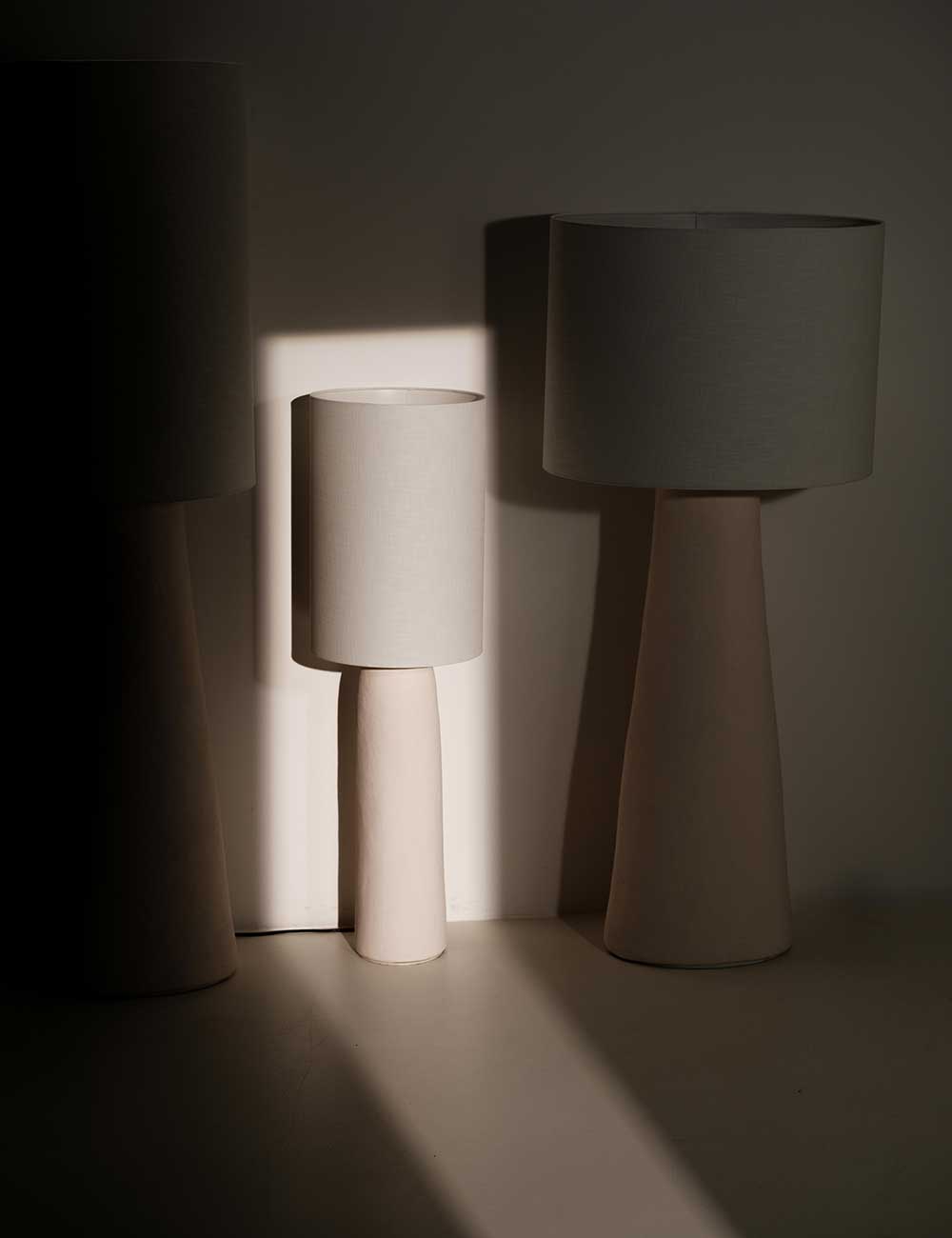 Lampadaire 03 White Earth