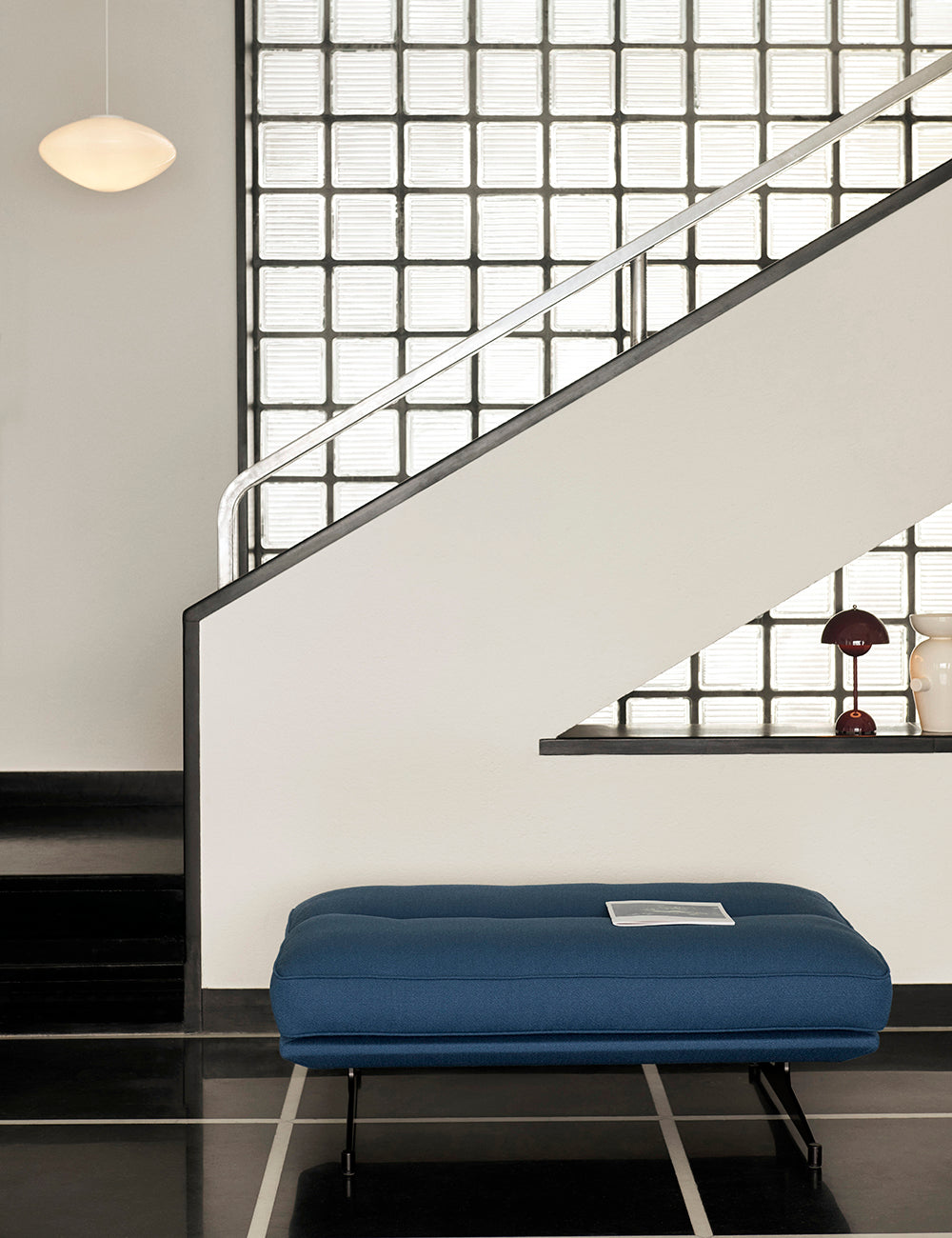 Inland Pouf AV32