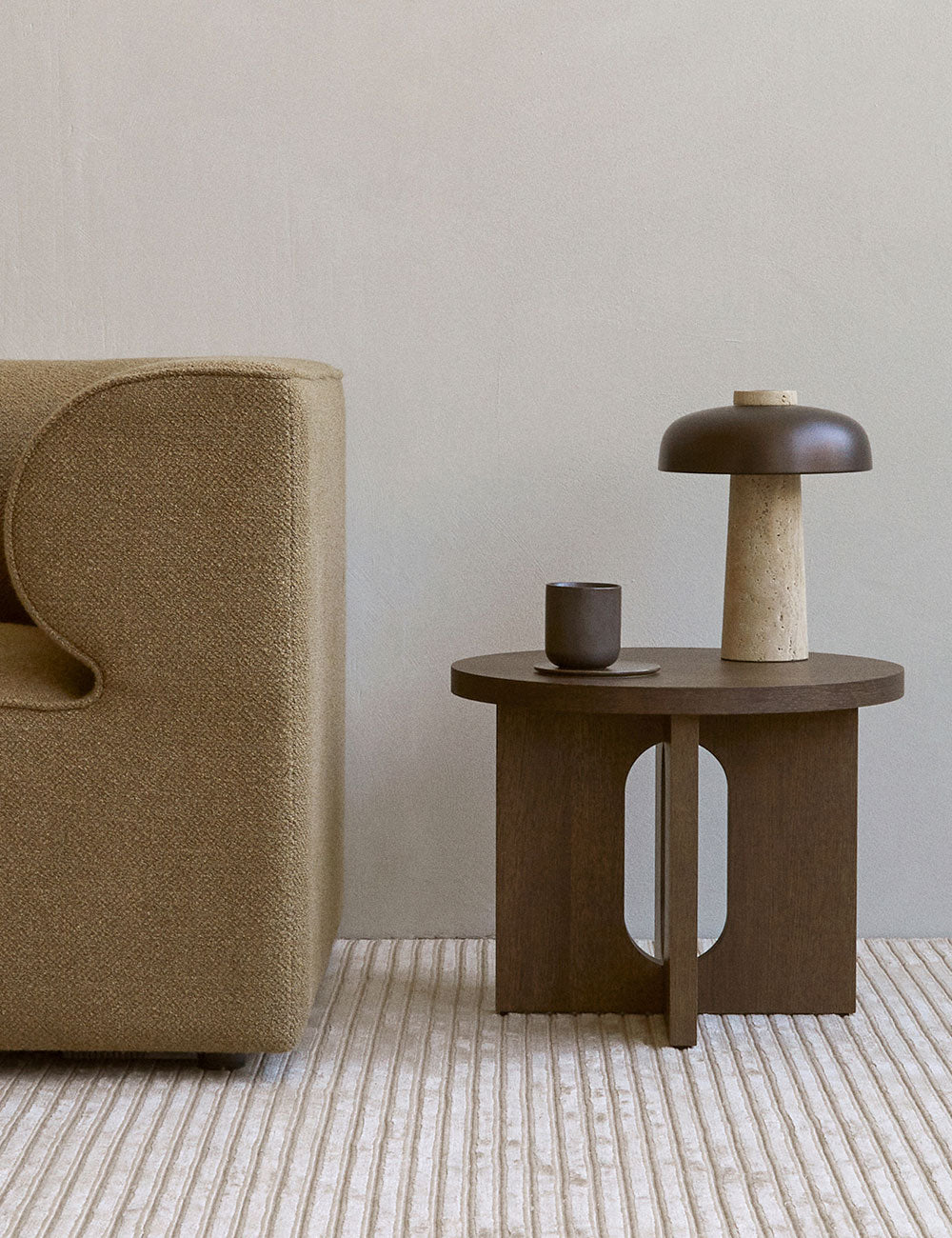 Androgyne side table Ø50
