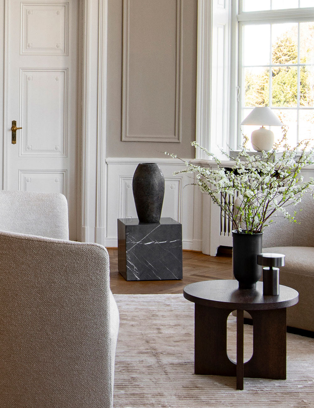 Androgyne side table Ø50